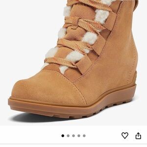 Sorel Tawny Buff Wedge Boots with Fur Trim